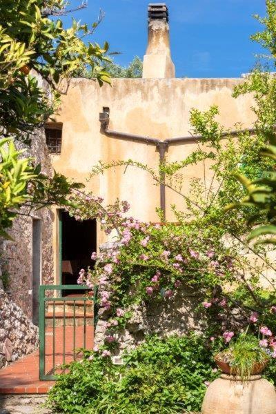 Agriturismo La Selva Hotel Finale Ligure Buitenkant foto