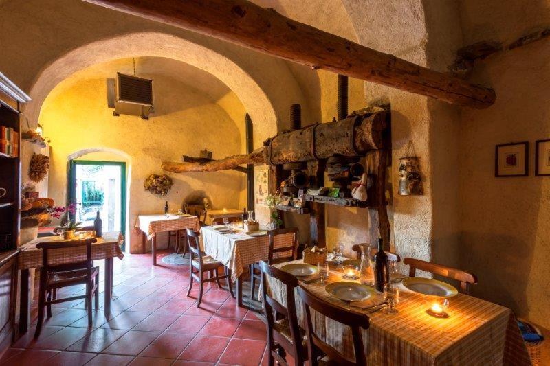 Agriturismo La Selva Hotel Finale Ligure Buitenkant foto